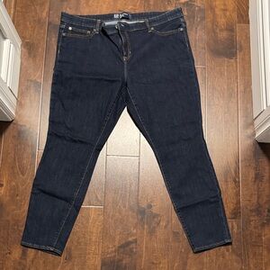 GAP Women's Dark Indigo Skinny Jeans